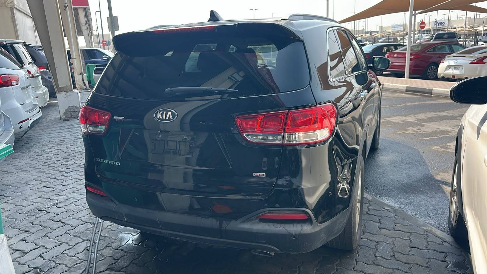 2016 KIA SORENTO — 150005 Miles — Lot 7GG066382 — Souq - Marhaba Auctions Used Cars - Image 4