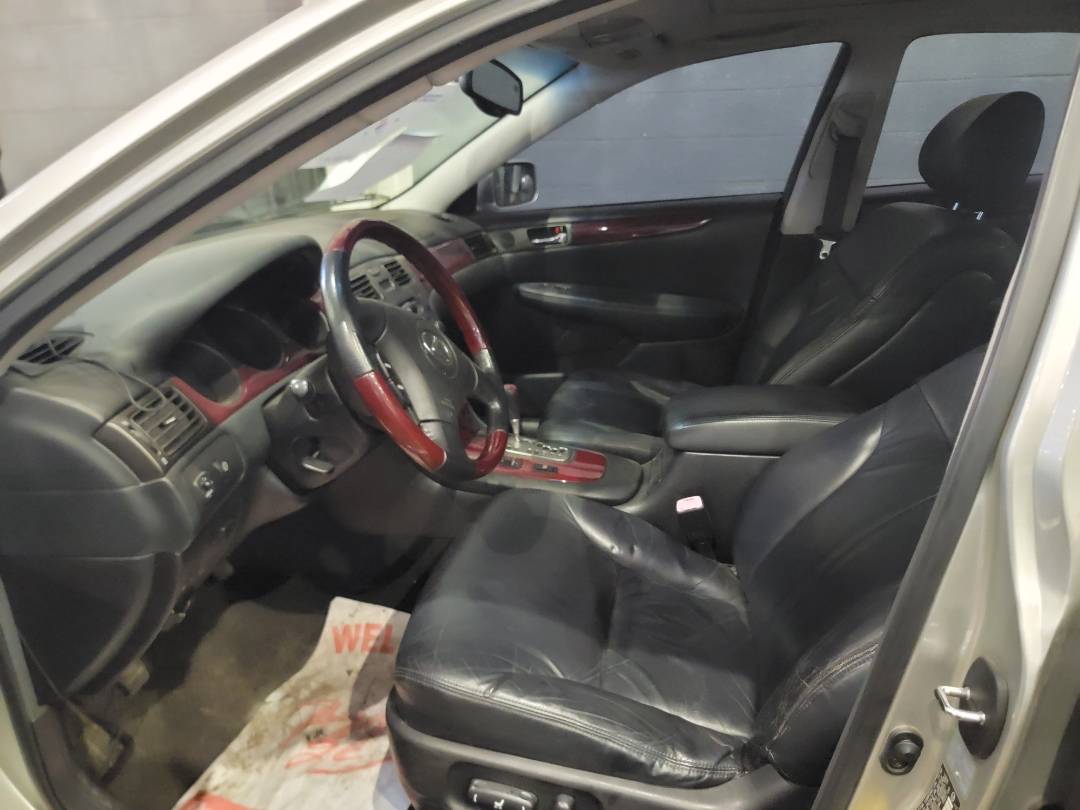 2004 LEXUS ES 330 — 280904 Miles — Lot 016315 — Main - Marhaba Auctions Used Cars - Image 8