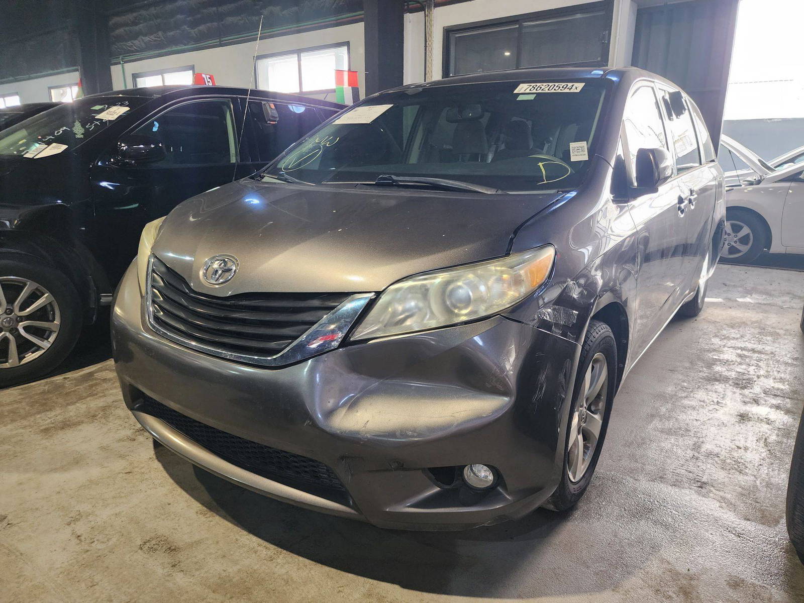 2013 TOYOTA SIENNA — 184107 Miles — Lot 371416 — Main - Marhaba Auctions Used Cars - Image 4