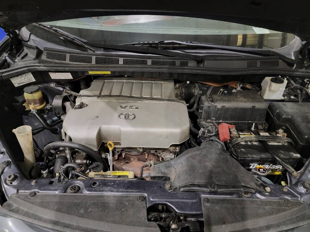 2009 TOYOTA SIENNA — 190189 Miles — Lot 230065 — Main - Marhaba Auctions Used Cars - Image 11