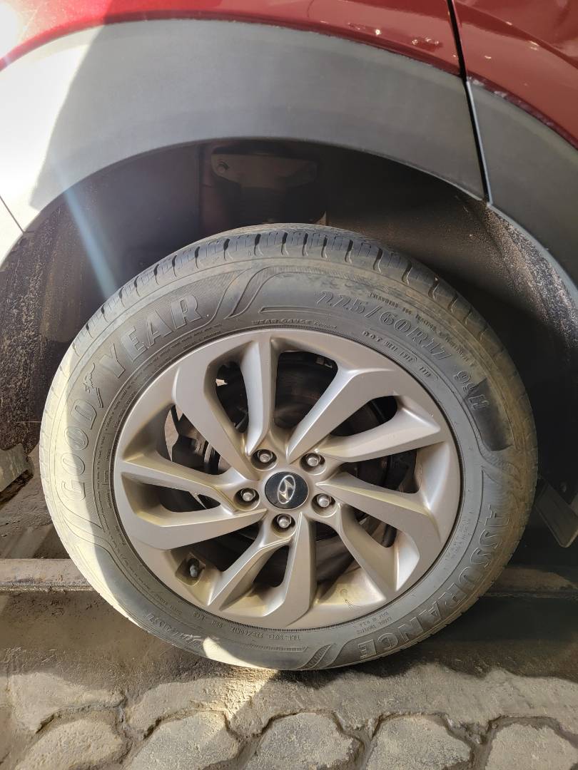 2017 HYUNDAI TUCSON — 109596 Miles — Lot U432490 - Marhaba Auctions Used Cars - Image 4