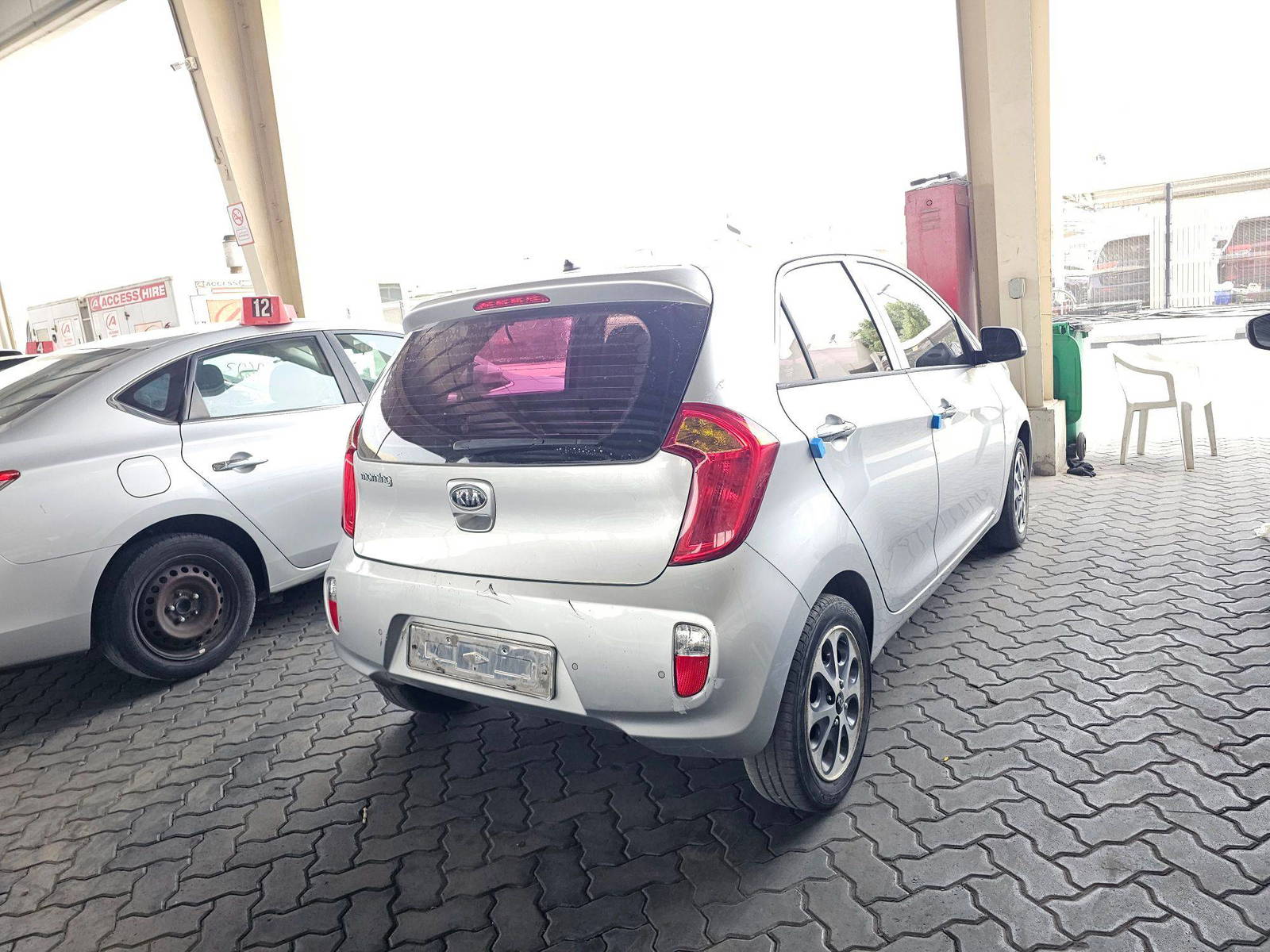 2012 KIA MORNING — 110718 KM — Lot 310279 — Souq - Marhaba Auctions Used Cars - Image 3