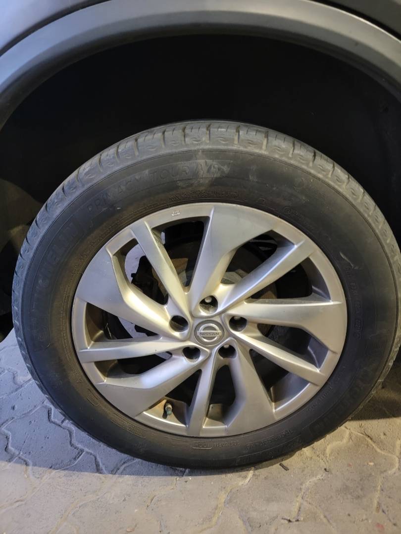2015 NISSAN ROGUE — 144009 Miles — Lot FC909173 - Marhaba Auctions Used Cars - Image 4