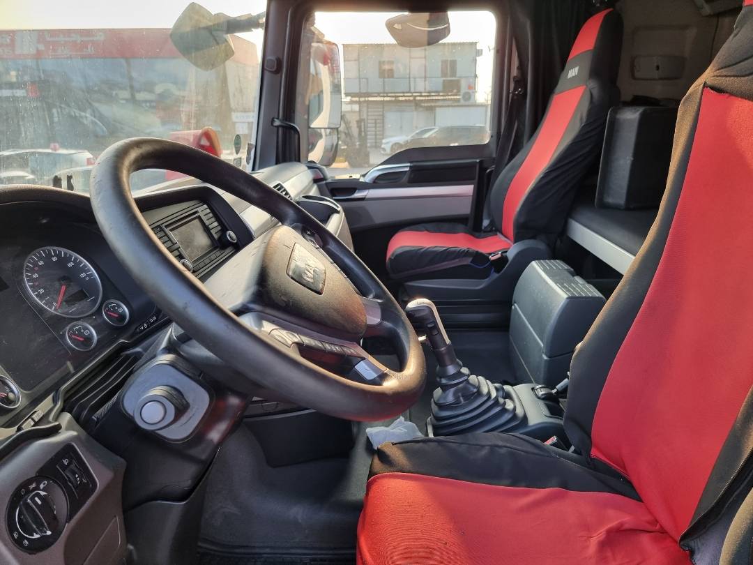 2013 MAN MAN TRUCK — 231766 KM — Lot 125487 — Al Quoz - Marhaba Auctions Used Cars - Image 8