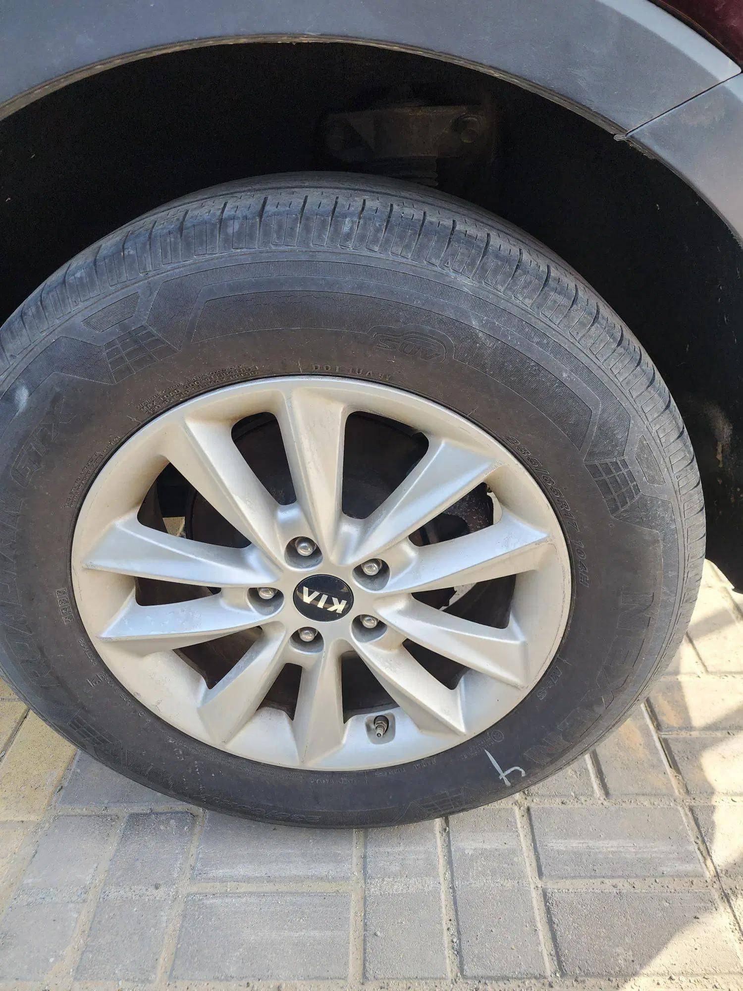 2019 KIA SORENTO — 124 337 Miles — Lot A58KG475467 - Marhaba Auctions Used Cars - Image 6