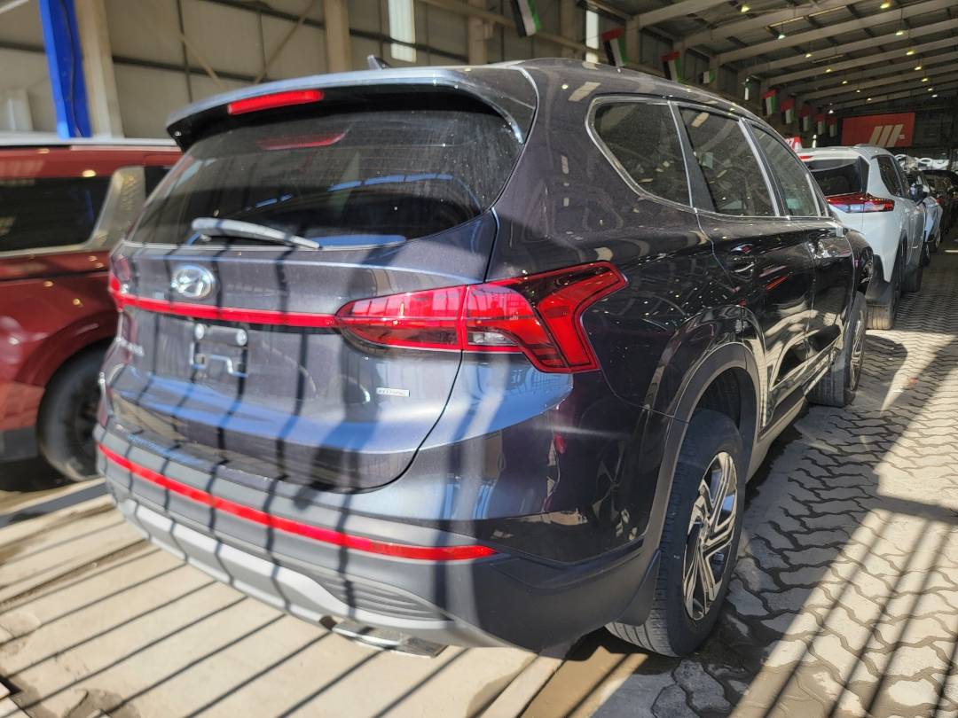 2022 HYUNDAI SANTA FE — 23519 Miles — Lot 65167854 — Souq - Marhaba Auctions Used Cars - Image 3