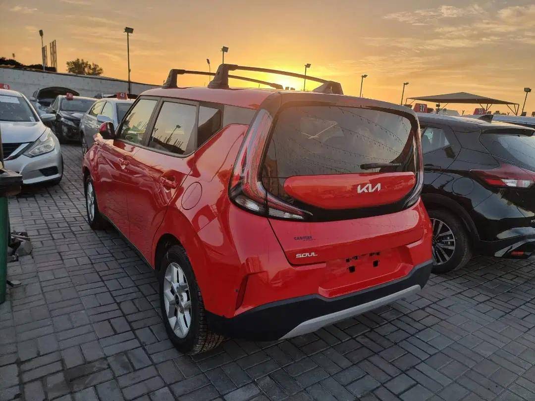 KIA SOUL