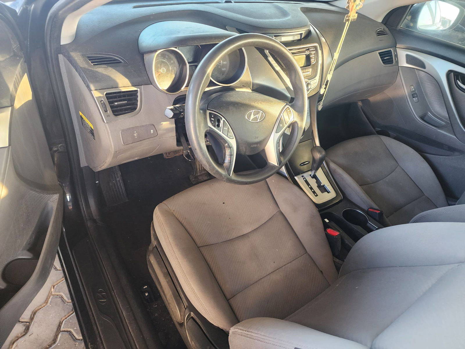 2011 HYUNDAI ELANTRA — 105556 Miles — Lot 37426348 - Marhaba Auctions Used Cars - Image 9