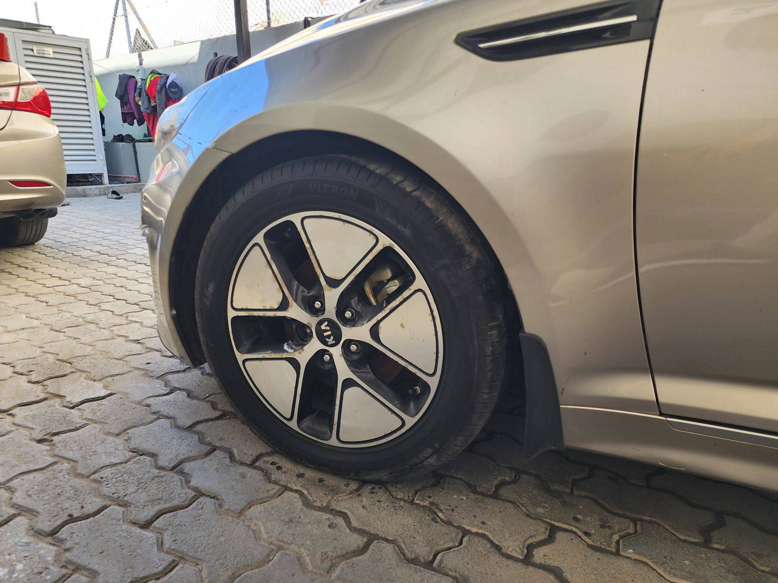 2012 KIA OPTIMA — 187635 Miles — Lot 40286669 — Al Quoz - Marhaba Auctions Used Cars - Image 9