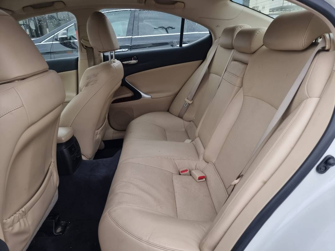 2008 LEXUS IS 250 — 175618 Miles — Lot 66496 — Ind. 12 - Marhaba Auctions Used Cars - Image 6