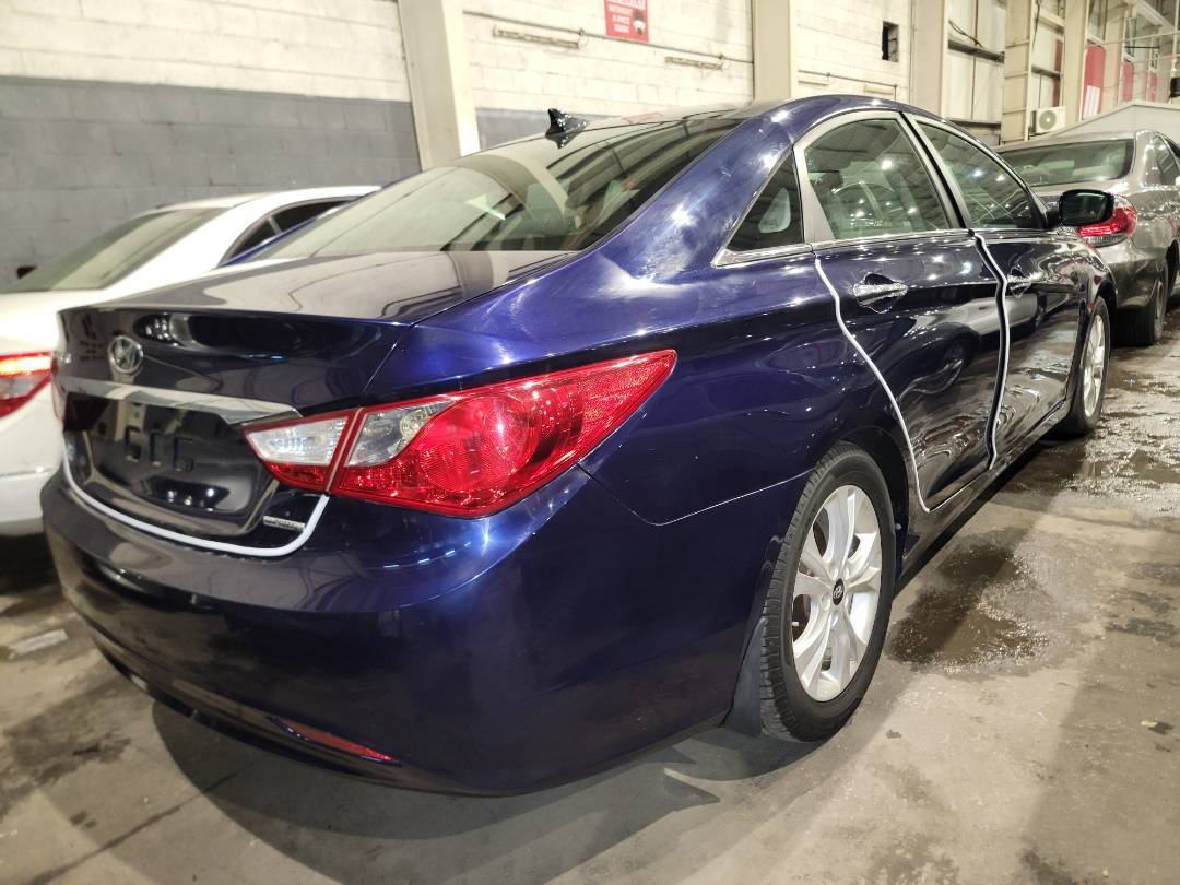 2012 HYUNDAI SONATA — 177664 Miles — Lot H472928 - Marhaba Auctions Used Cars - Image 4