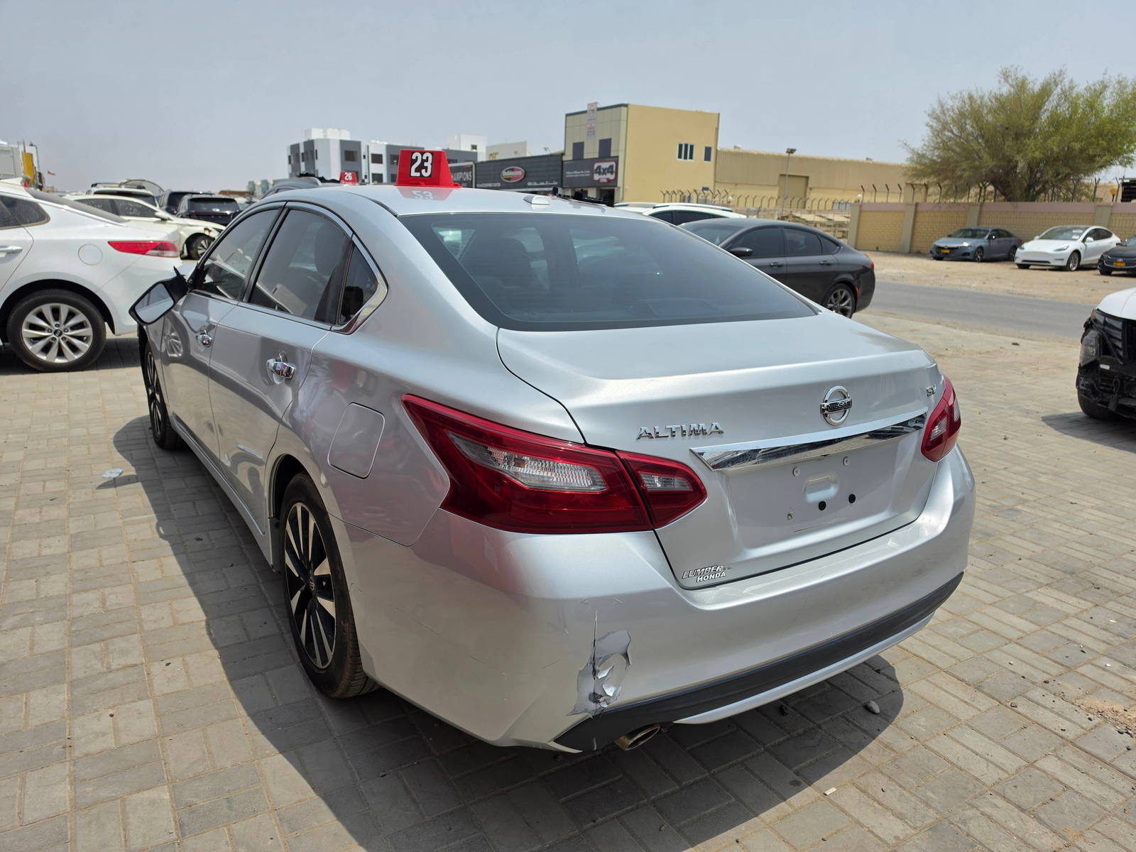 2018 NISSAN ALTIMA — 137224 Miles — Lot 99434595 - Marhaba Auctions Used Cars - Image 5