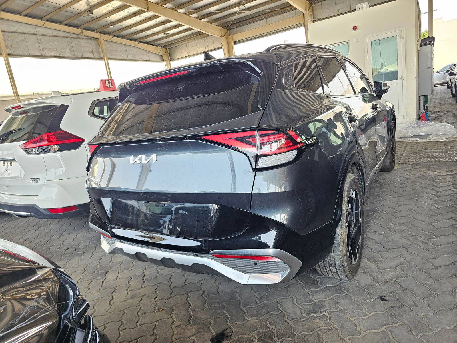 2023 KIA SPORTAGE — 53717 Miles — Lot G054854 — Souq - Marhaba Auctions Used Cars - Image 3
