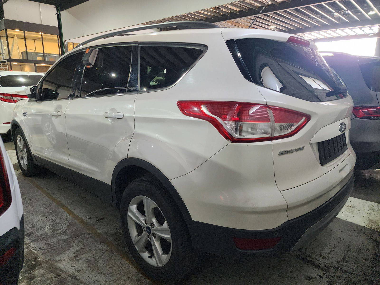 2014 FORD ESCAPE — Lot UB10783 — Ind. 12 - Marhaba Auctions Used Cars - Image 6