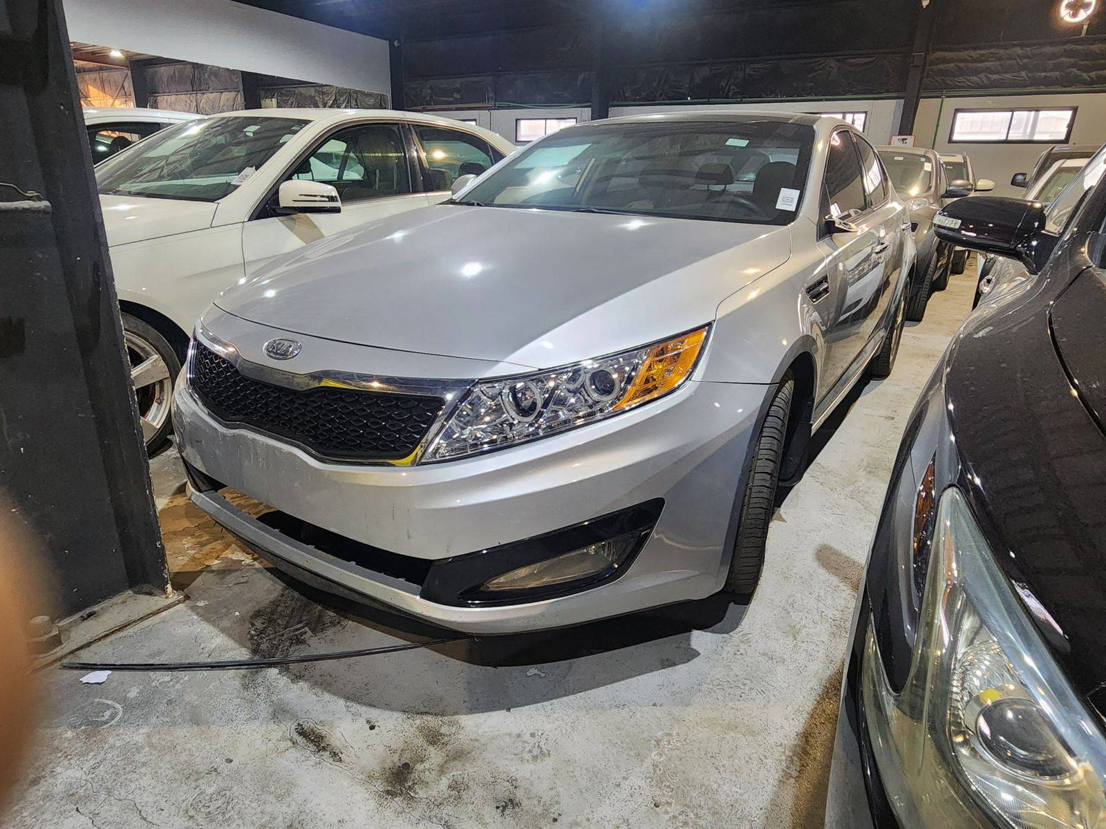 2011 KIA OPTIMA — 264301 Miles — Lot 71646665 — Souq - Marhaba Auctions Used Cars - Image 3