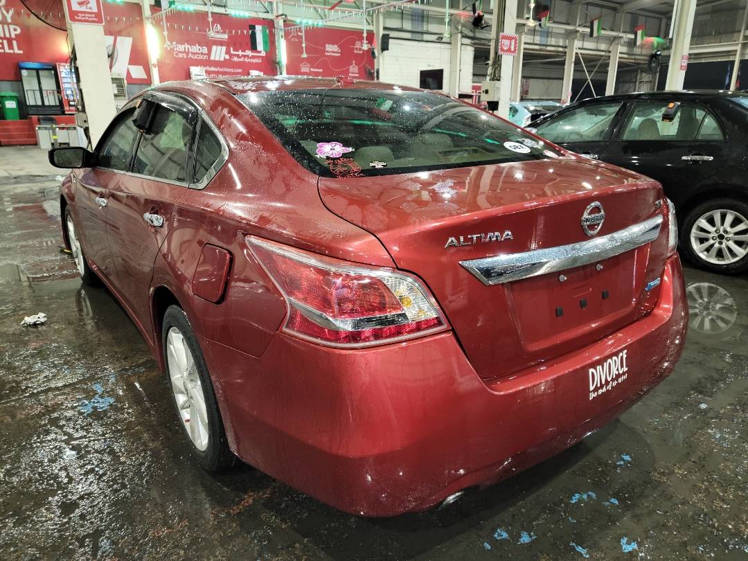 2013 NISSAN ALTIMA — 156650 Miles — Lot 68094143 - Marhaba Auctions Used Cars - Image 4