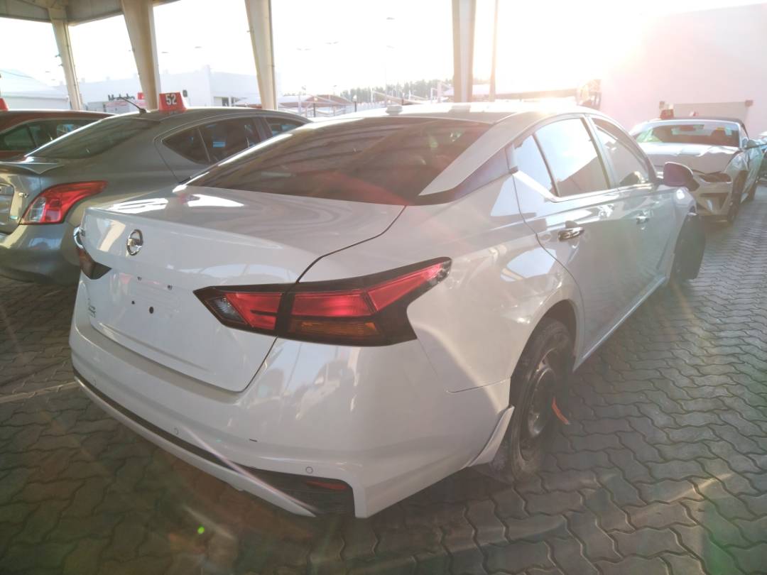 2020 NISSAN ALTIMA — 72337 Miles — Lot LC114938 - Marhaba Auctions Used Cars - Image 9