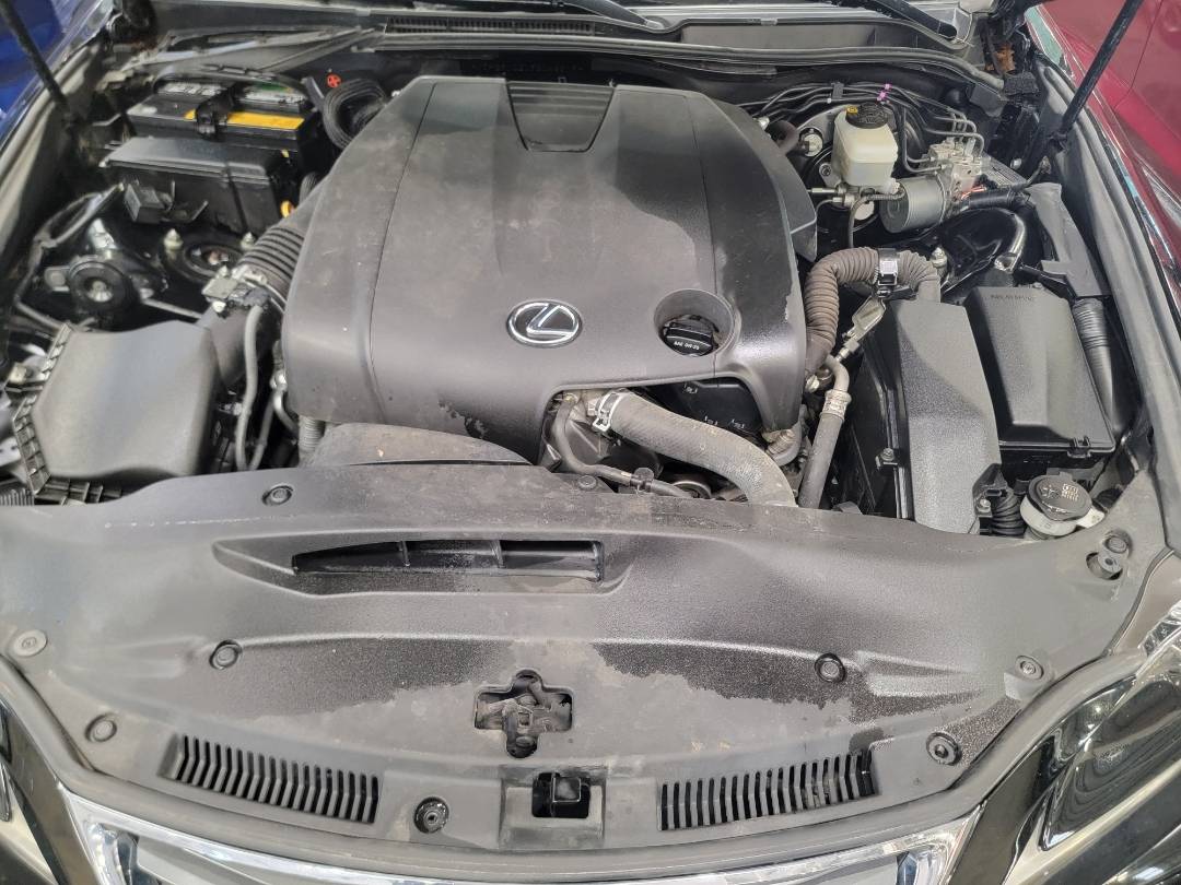 2015 LEXUS IS 250 — 145405 Miles — Lot 6519 — Main - Marhaba Auctions Used Cars - Image 10