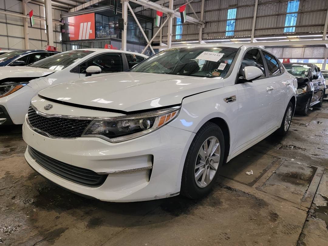 2018 KIA OPTIMA — 93911 Miles — Lot 40707134 — Main - Marhaba Auctions Used Cars - Image 5