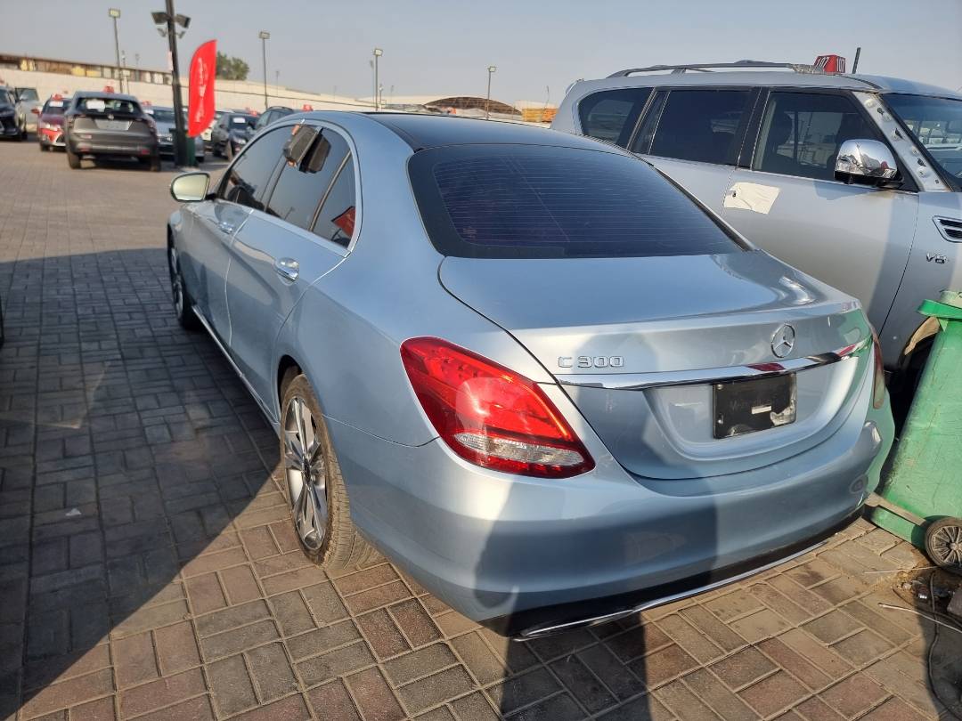 MERCEDES BENZ C300 2018 - Marhaba Auction Used Cars - Image 5