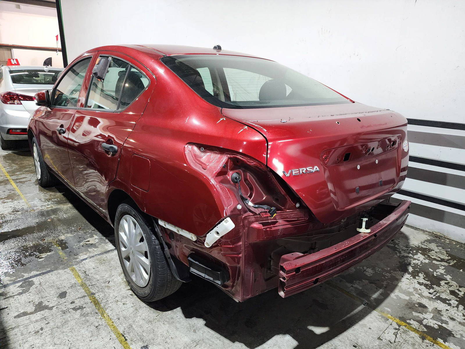 2018 NISSAN VERSA — 120137 Miles — Lot 40623049 — Al Quoz - Marhaba Auctions Used Cars - Image 5