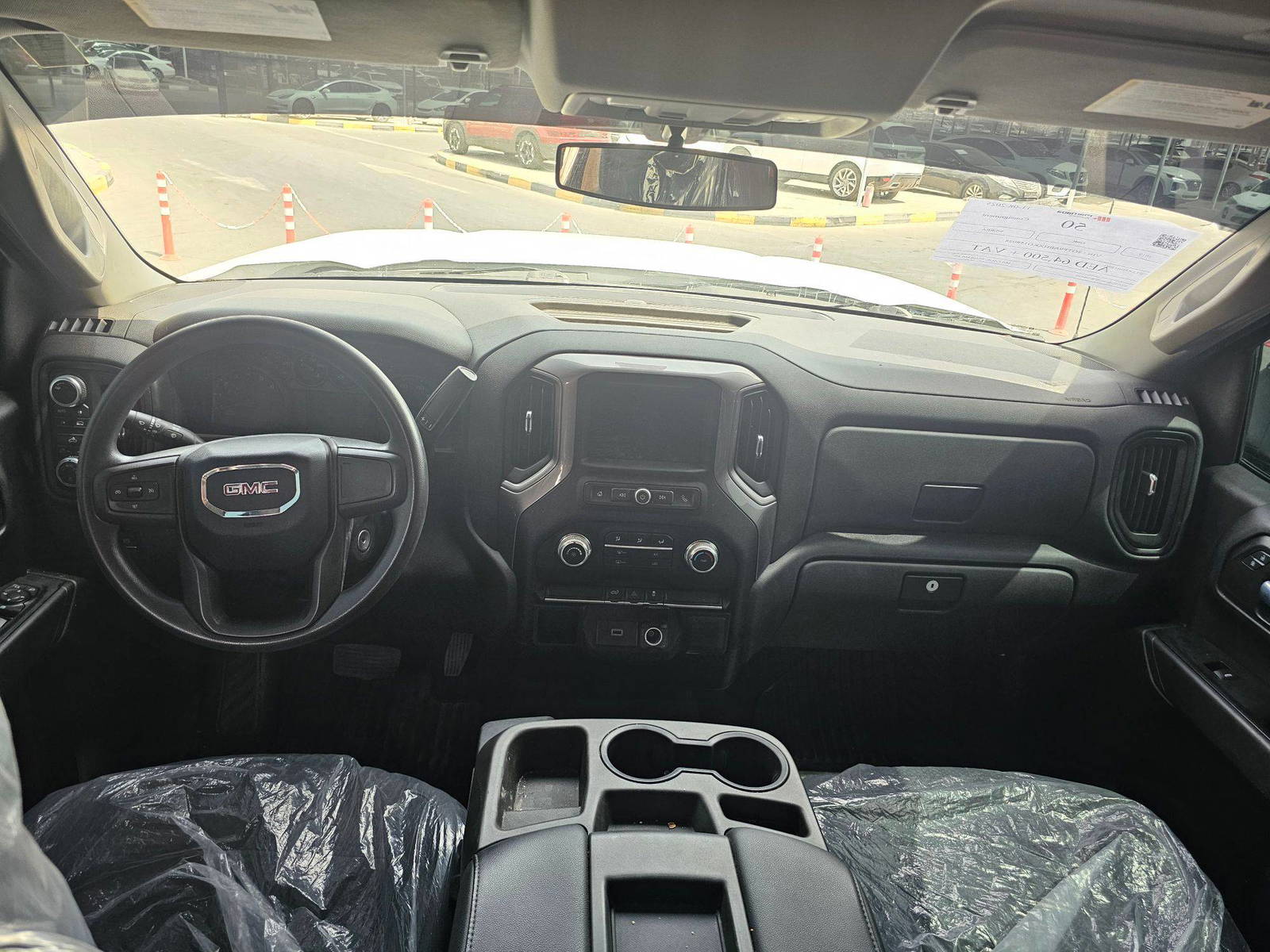 2019 GMC SIERRA — 92569 Miles — Lot KG158028 — Souq - Marhaba Auctions Used Cars - Image 7