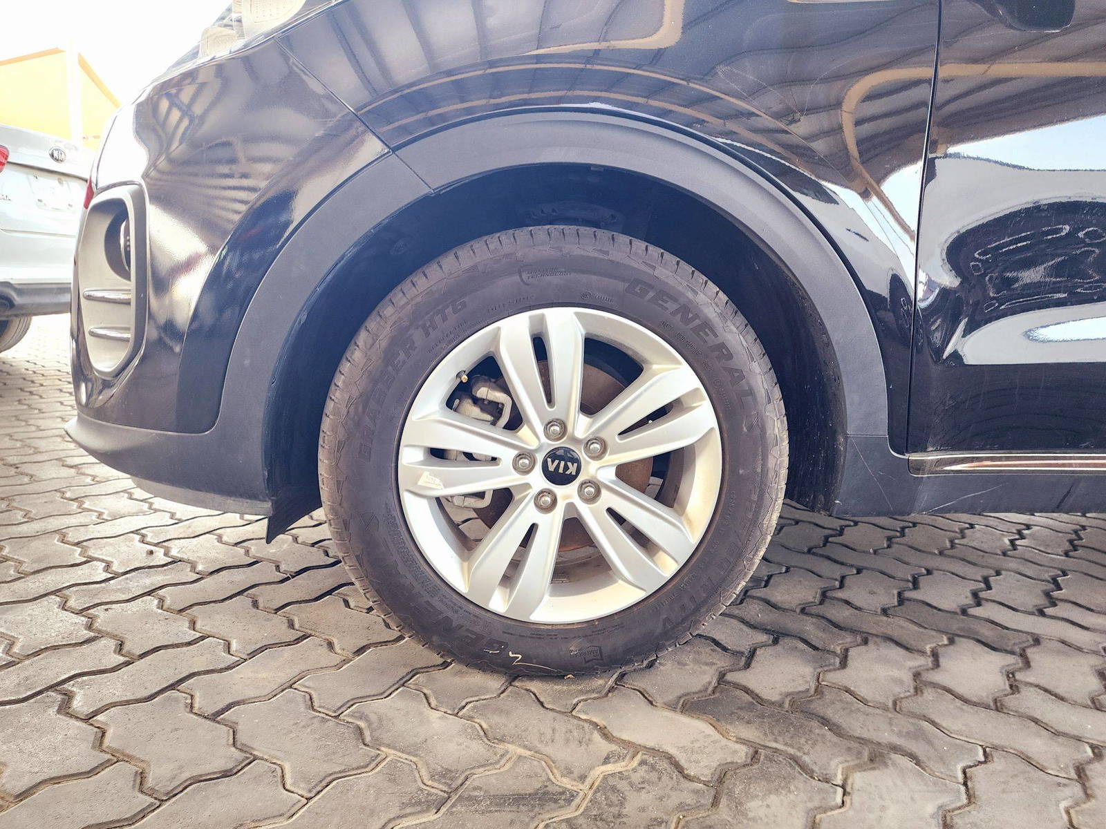 2020 KIA SPORTAGE — 41529 Miles — Lot C3L7685291 — Souq - Marhaba Auctions Used Cars - Image 10