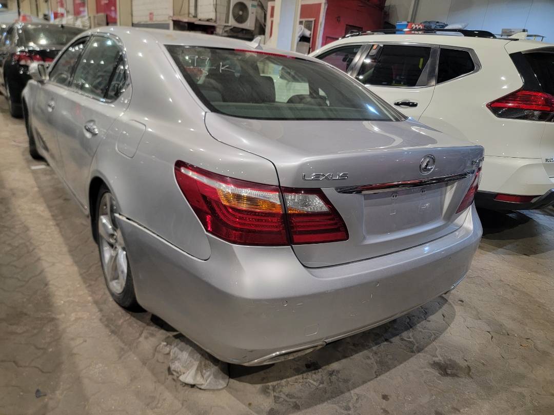 LEXUS LS 460 2010 - Marhaba Auction Used Cars - Image 4