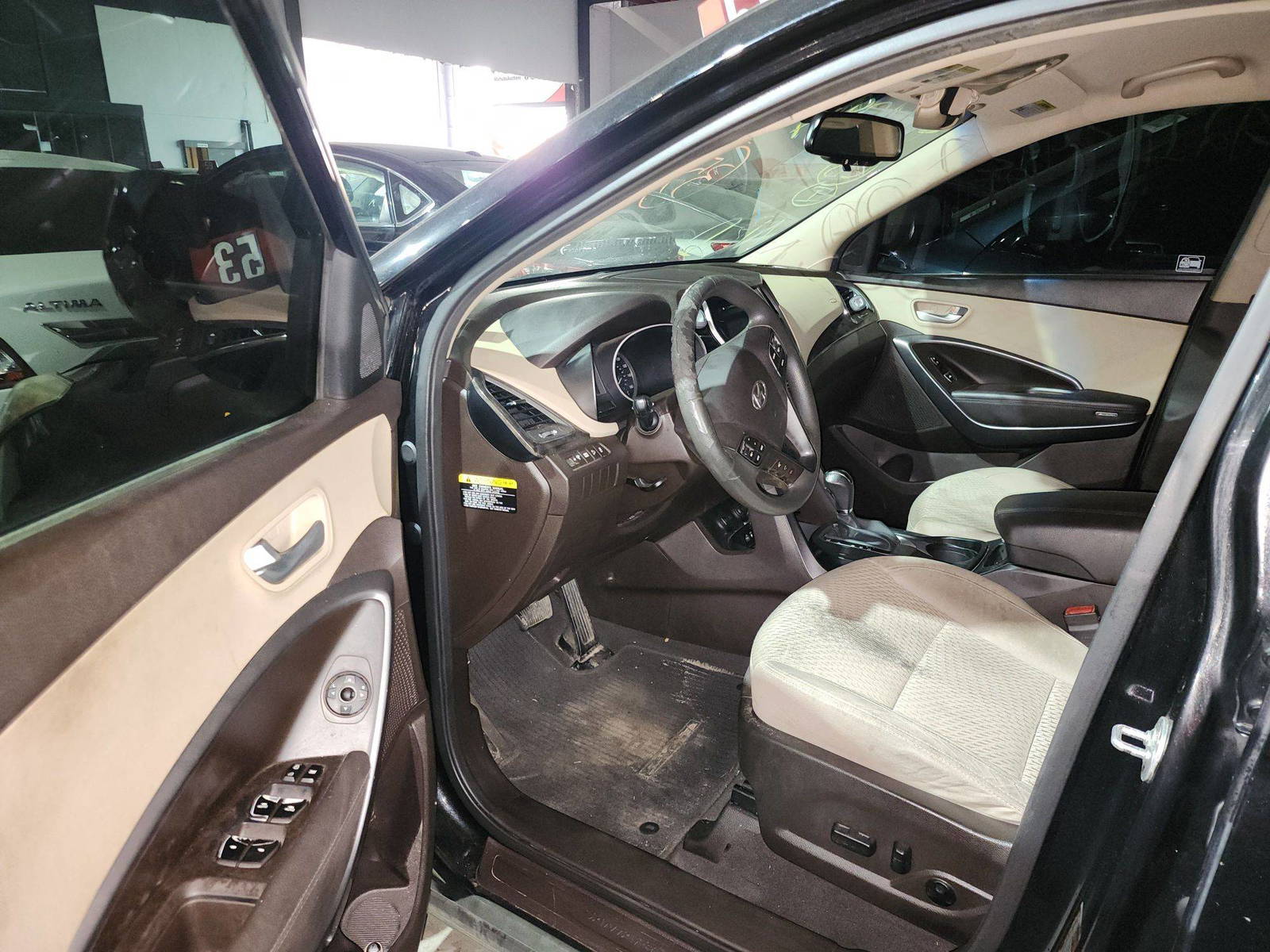 2017 HYUNDAI SANTA FE SPORT — 125488 Miles — Lot 037704 — Souq - Marhaba Auctions Used Cars - Image 9