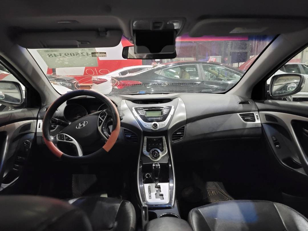 2011 HYUNDAI ELANTRA — 162055 Miles — Lot H010896 — Main - Marhaba Auctions Used Cars - Image 8