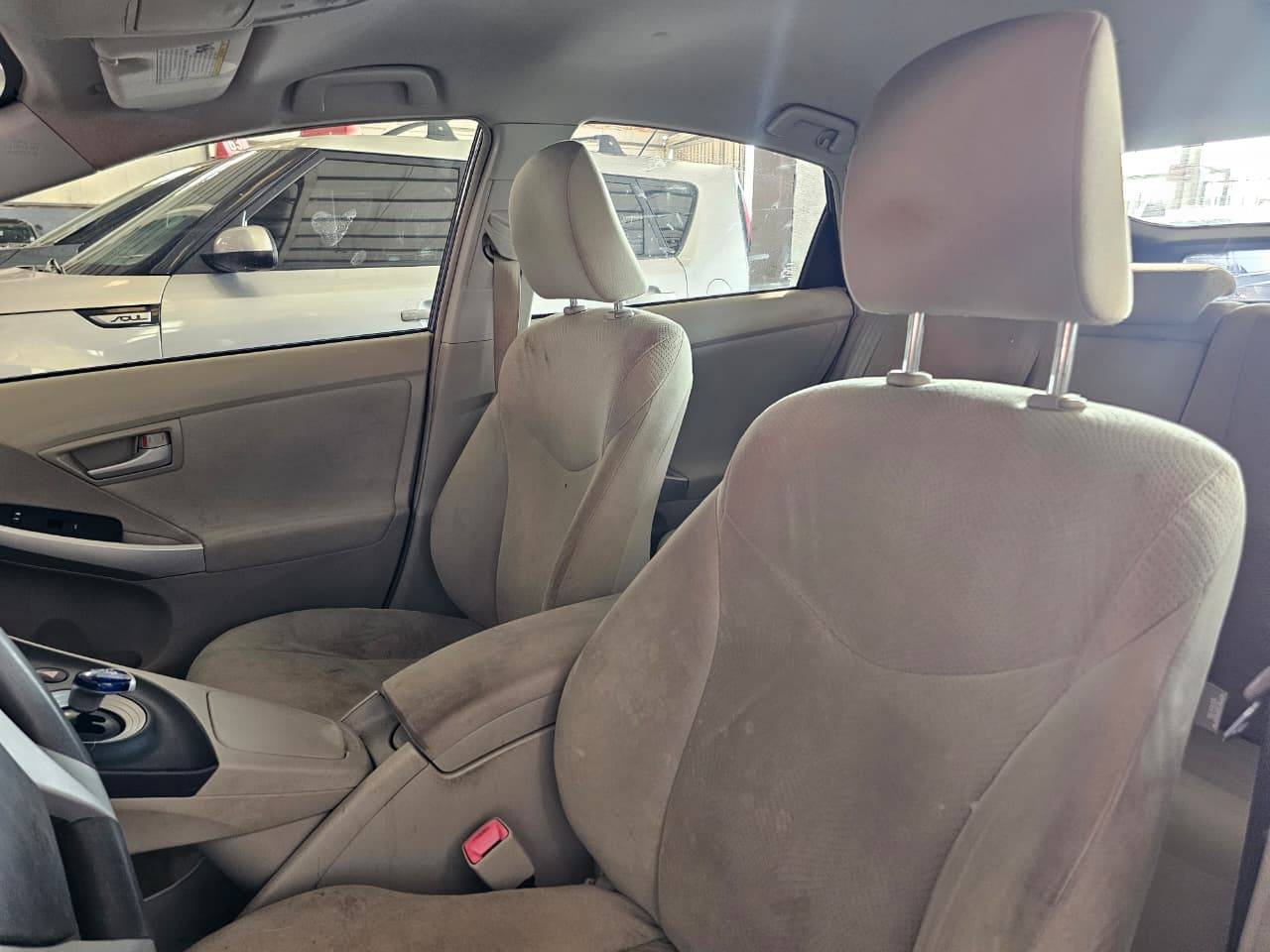 2014 TOYOTA PRIUS — 175634 Miles — Lot A0083214 — Main - Marhaba Auctions Used Cars - Image 8