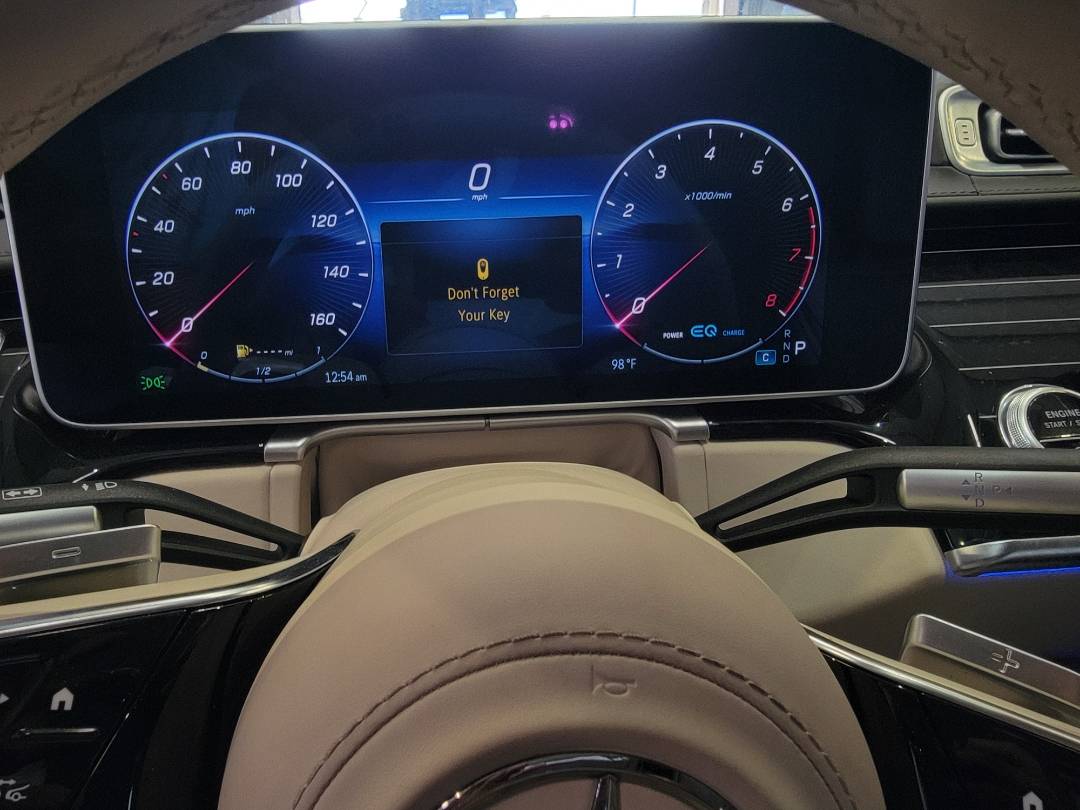 2022 MERCEDES BENZ S 580 — 20403 Miles — Lot 11270 — Main - Marhaba Auctions Used Cars - Image 10
