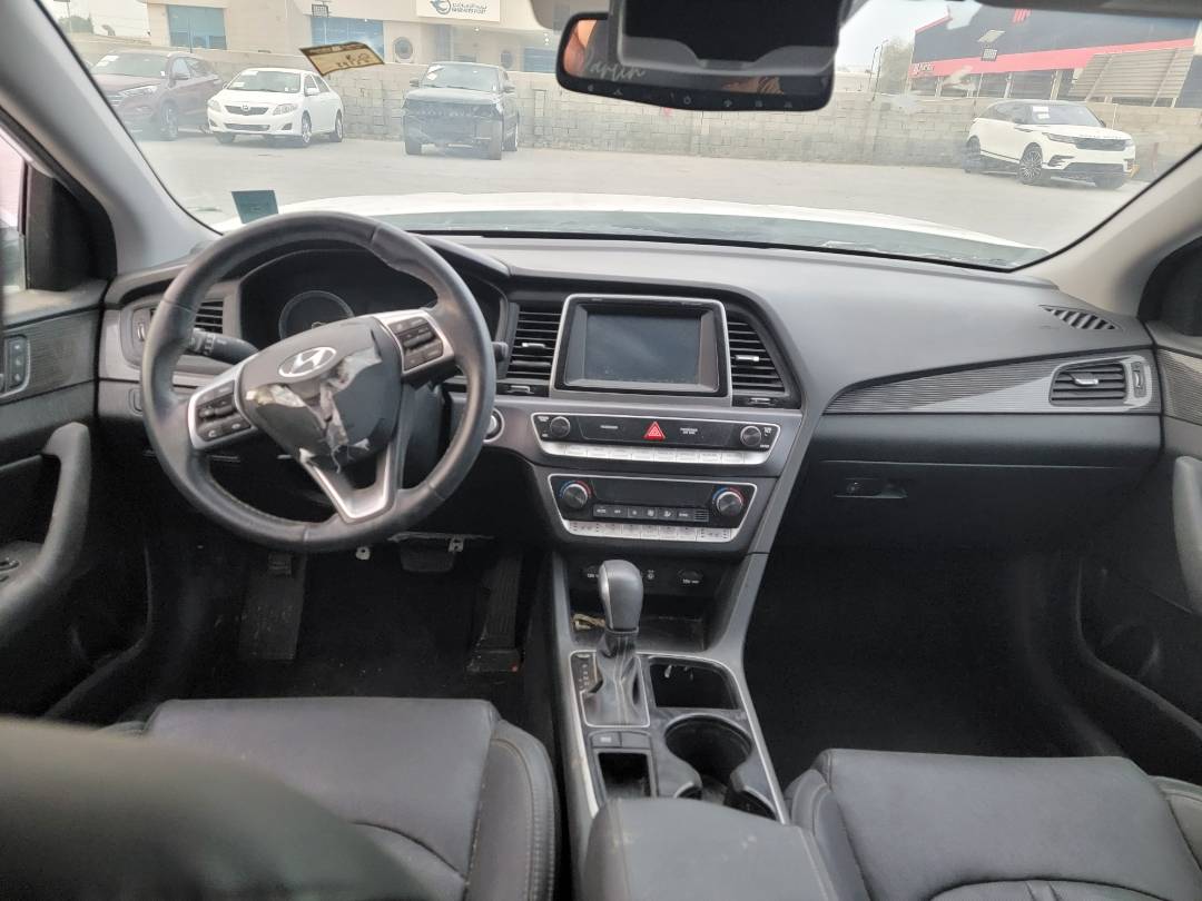 2018 HYUNDAI SONATA — 89550 Miles — Lot 628536 — Main - Marhaba Auctions Used Cars - Image 5