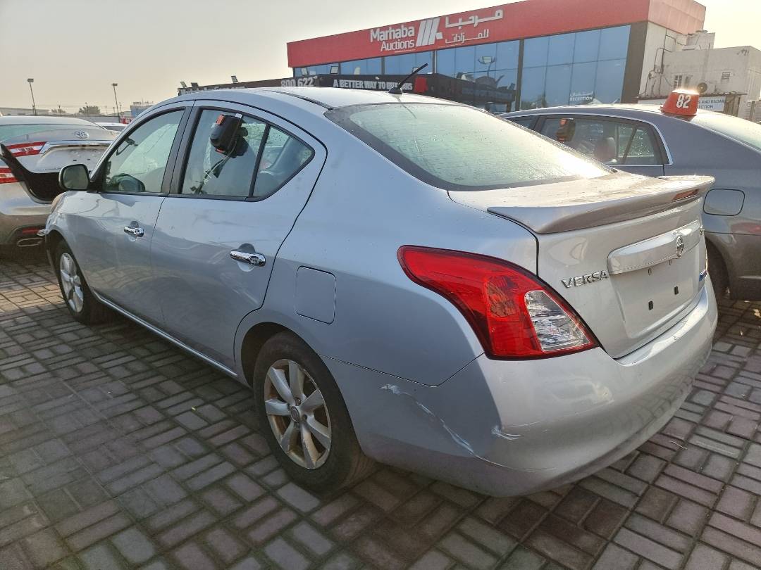 2013 NISSAN VERSA — 149444 Miles — Lot DL824385 — Ind. 12 - Marhaba Auctions Used Cars - Image 5