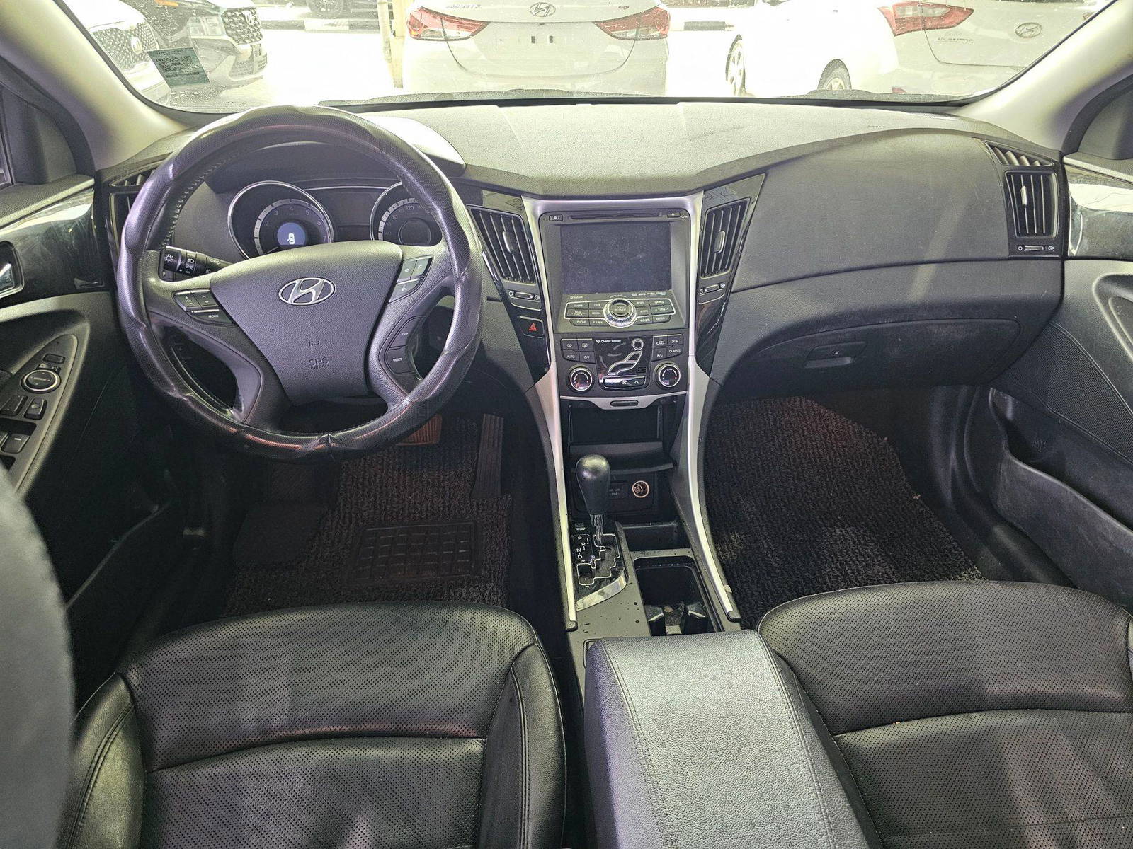 2011 HYUNDAI SONATA — 148961 KM — Lot 337871 — Souq - Marhaba Auctions Used Cars - Image 7