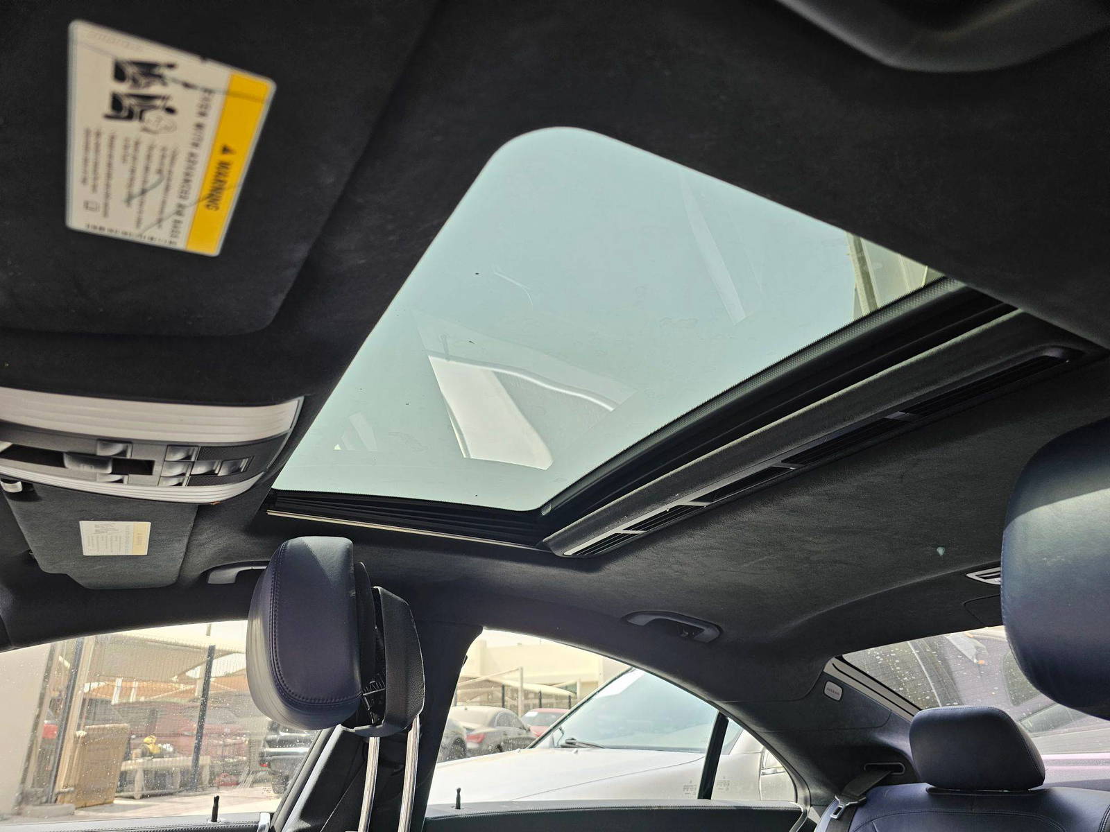 2014 MERCEDES BENZ CLS 550 — 122836 Miles — Lot 49241825 — Souq - Marhaba Auctions Used Cars - Image 8