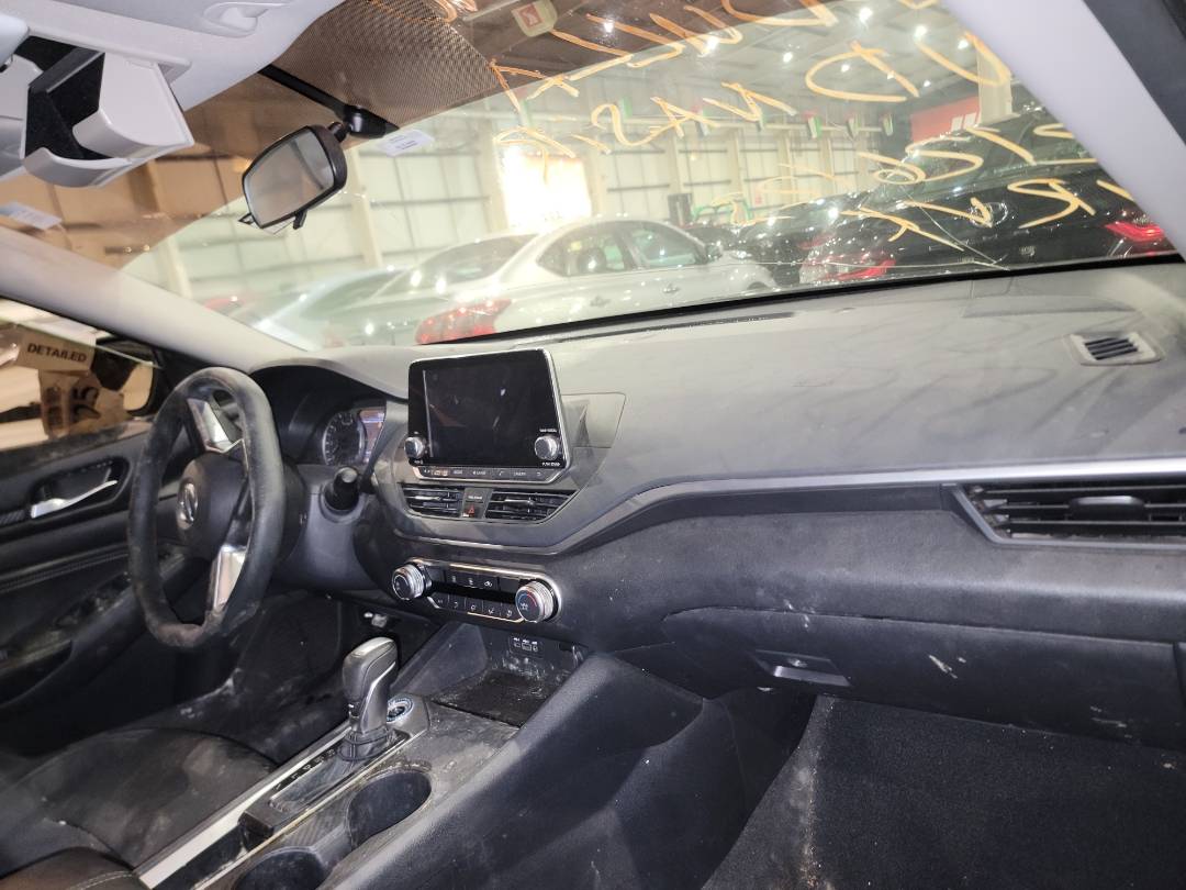 2019 NISSAN ALTIMA — 93140 Miles — Lot 37734525 - Marhaba Auctions Used Cars - Image 5
