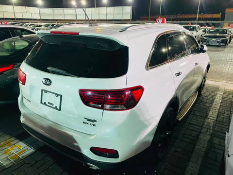 2020 KIA SORENTO at Marhaba Auctions