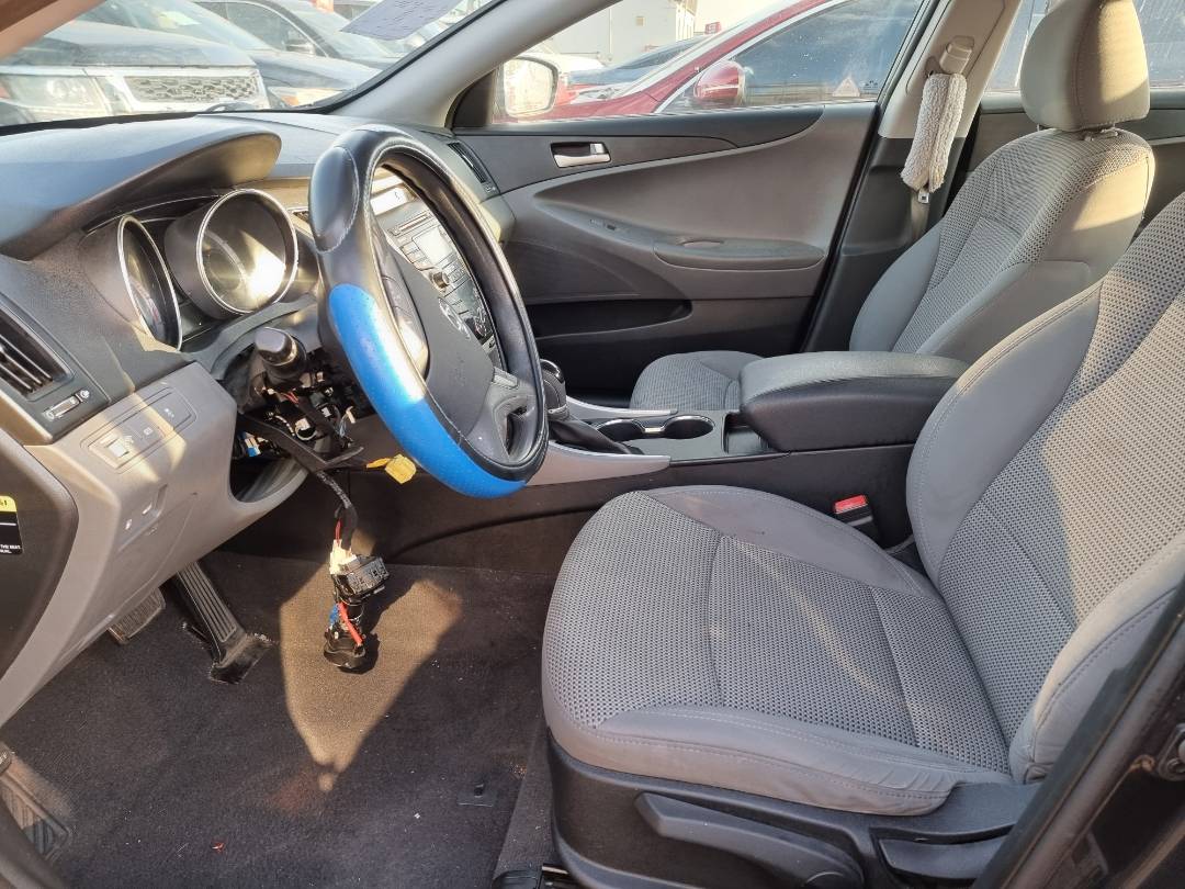2012 HYUNDAI SONATA — 133005 Miles — Lot CH373157 — Main - Marhaba Auctions Used Cars - Image 8