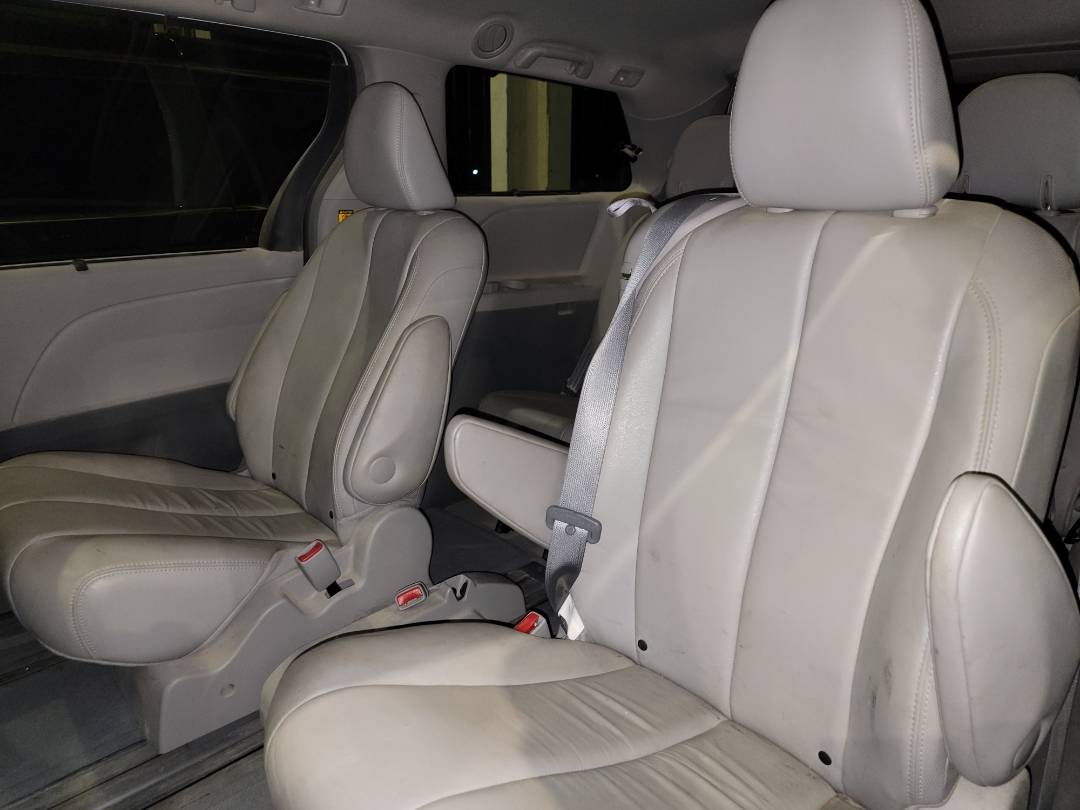 2012 TOYOTA SIENNA — 157695 Miles — Lot 62199053 - Marhaba Auctions Used Cars - Image 7