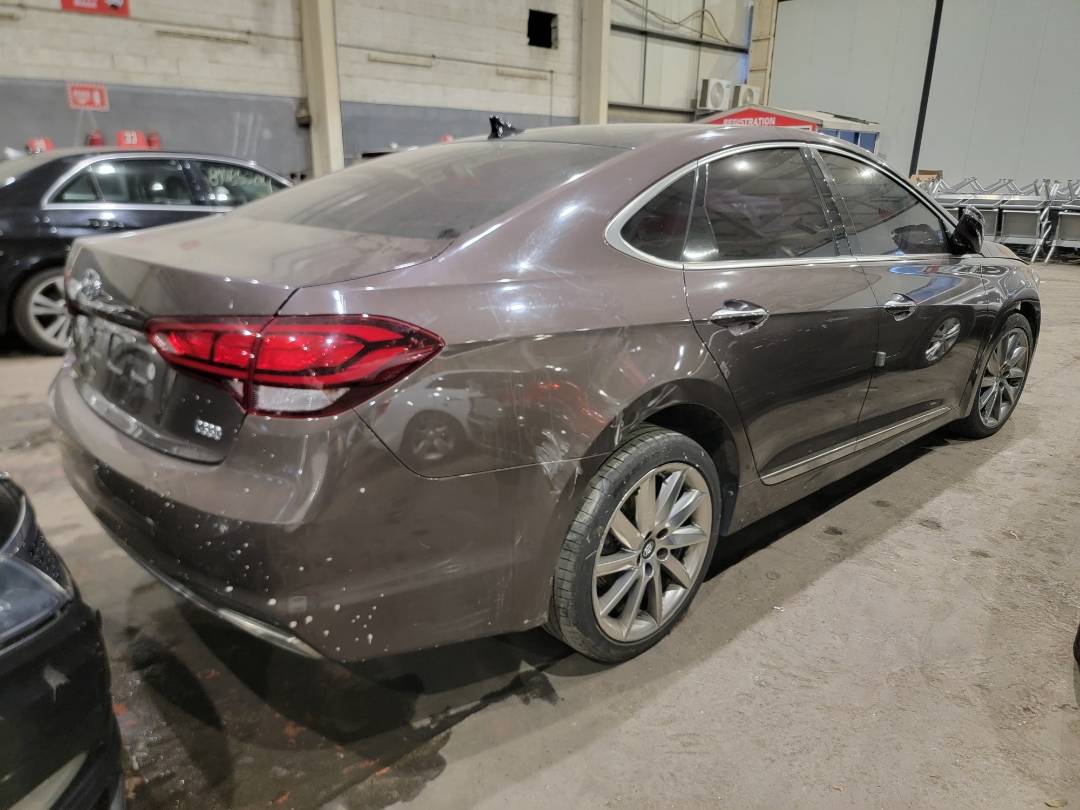2015 HYUNDAI ASLAN G330 — 274038 KM — Lot 03172 — Souq - Marhaba Auctions Used Cars - Image 5