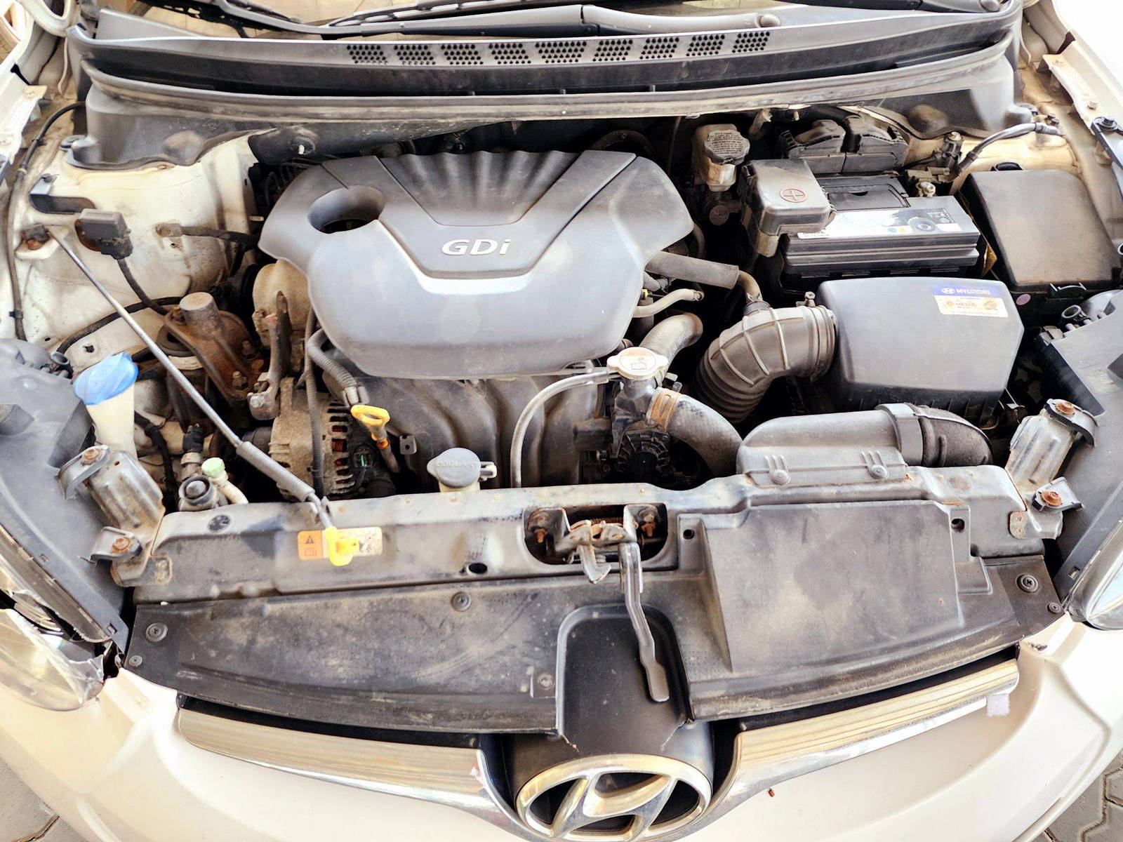 2014 HYUNDAI AVANTE — 209390 KM — Lot 980018 — Souq - Marhaba Auctions Used Cars - Image 11