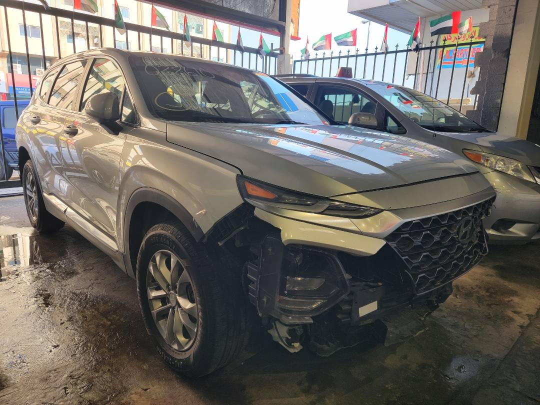 2019 HYUNDAI SANTA FE — 86882 Miles — Lot 72150564 — Main - Marhaba Auctions Used Cars - Image 4