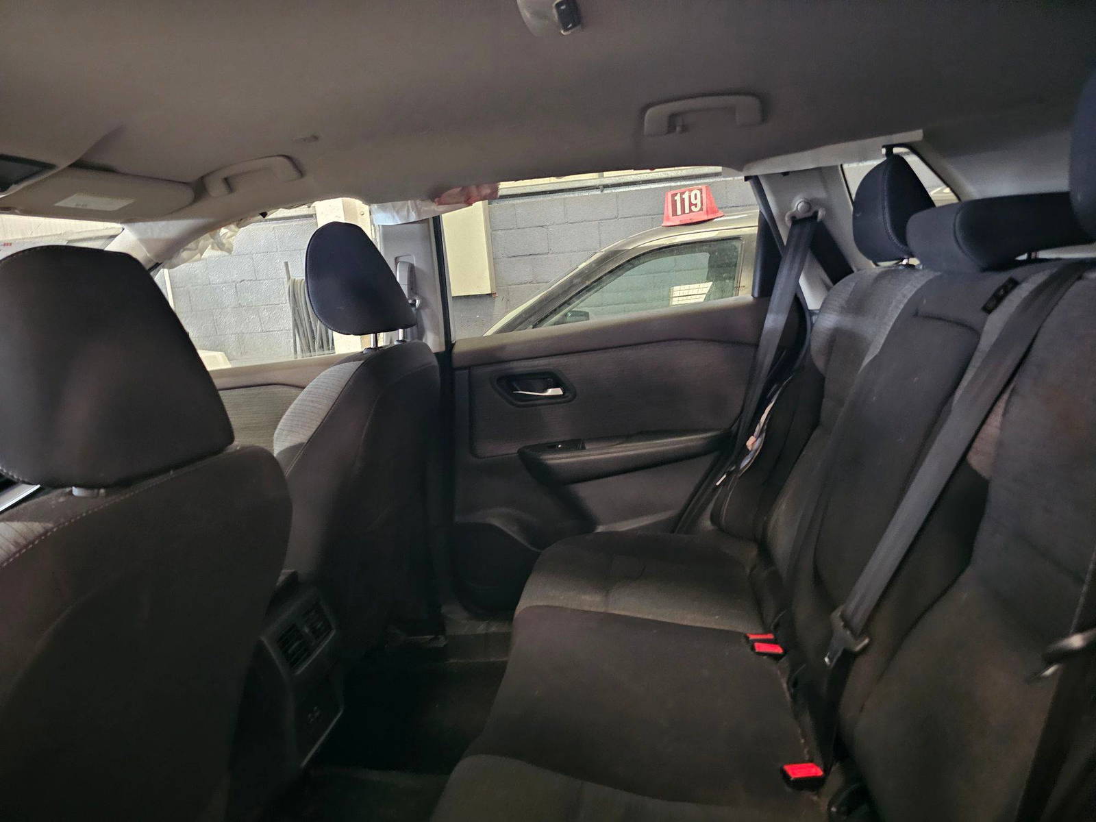 NISSAN ROGUE 2023 - Marhaba Auction Used Cars - Image 7
