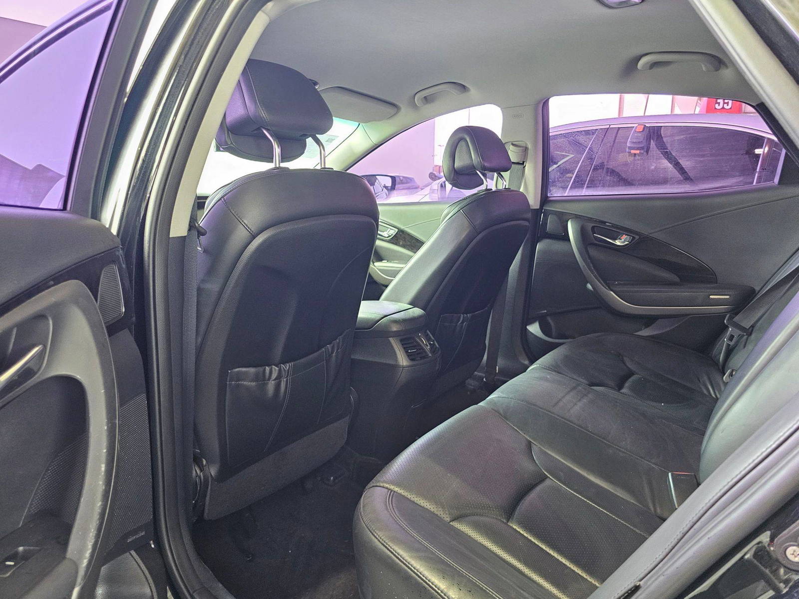 HYUNDAI GRANDEUR 2011 - Marhaba Auction Used Cars - Image 6