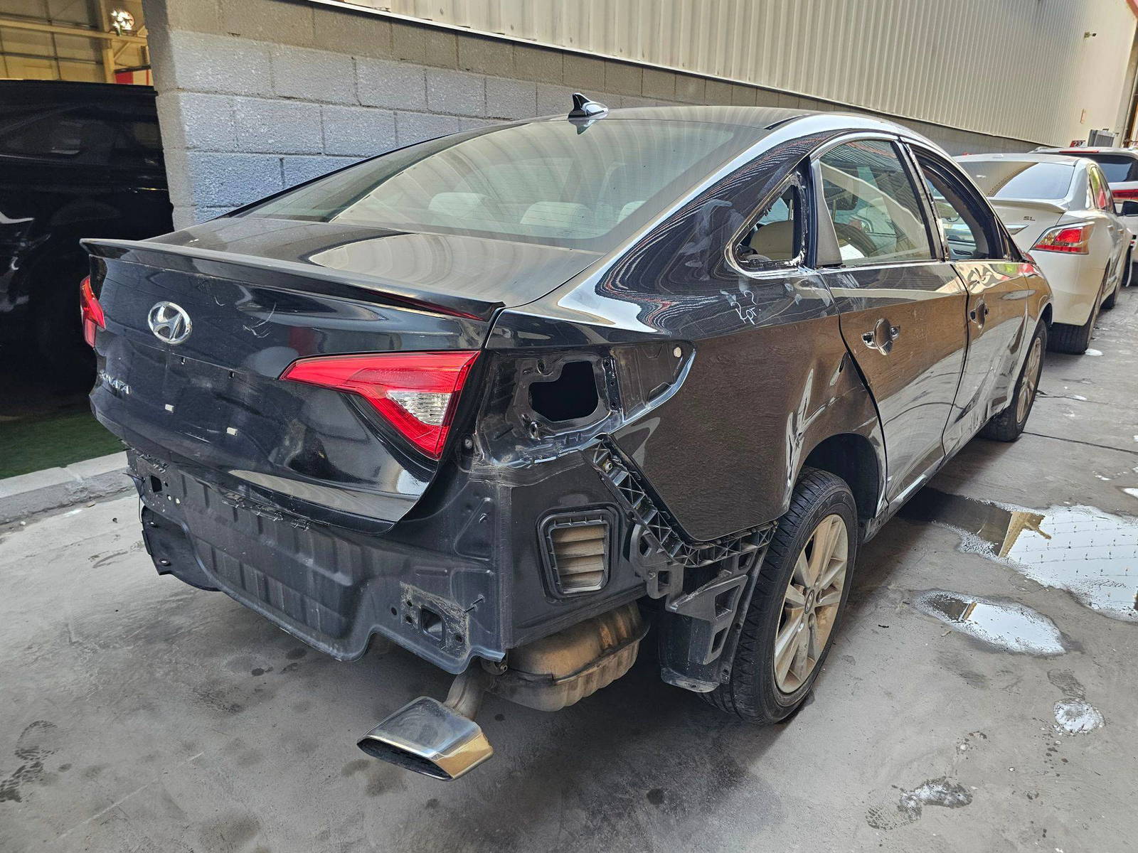HYUNDAI SONATA 2015 - Marhaba Auction Used Cars - Image 4