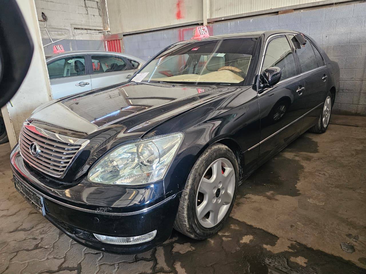 2004 LEXUS LS 430 — 206256 Miles — Lot 0140559 — Main - Marhaba Auctions Used Cars - Image 3
