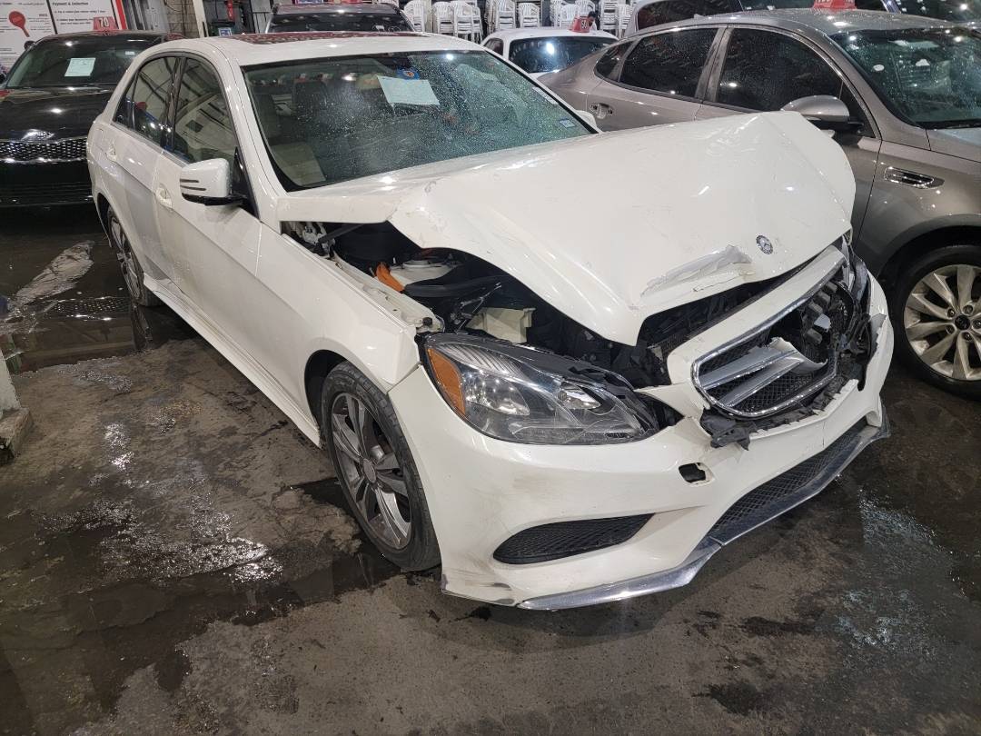 2014 MERCEDES BENZ E-400 — 194689 Miles — Lot EA936424 — Souq - Marhaba Auctions Used Cars - Image 3