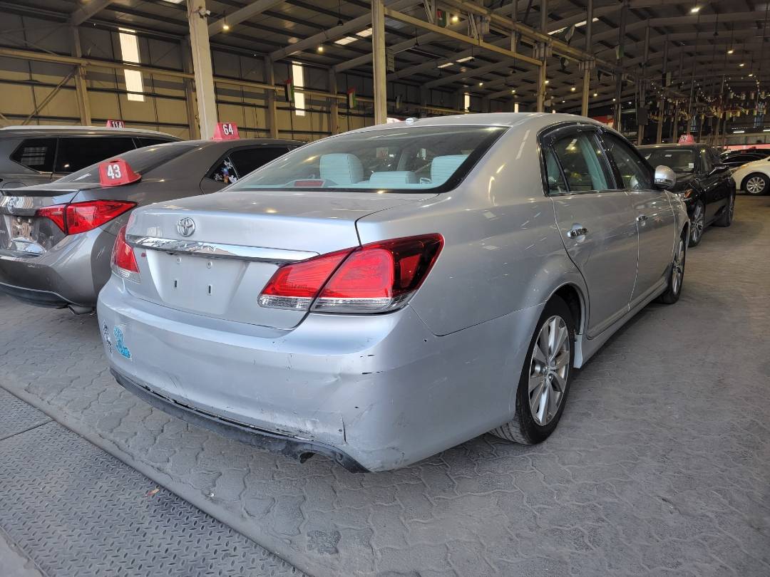 2011 TOYOTA AVALON — 133914 Miles — Lot U395038 — Main - Marhaba Auctions Used Cars - Image 3