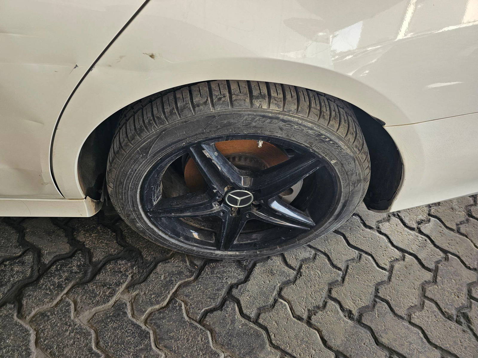 MERCEDES BENZ E-300 2018 - Marhaba Auction Used Cars - Image 6